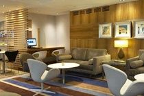 Premier Inn Premier Inn Heathrow Airport Terminal 4 Stanwell Екстериор снимка